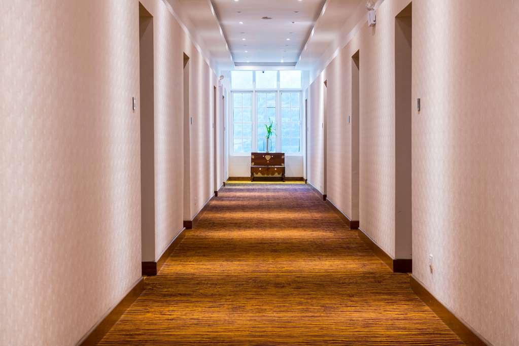 The Golden Ridge Hotel Нувара-Элия Удобства фото